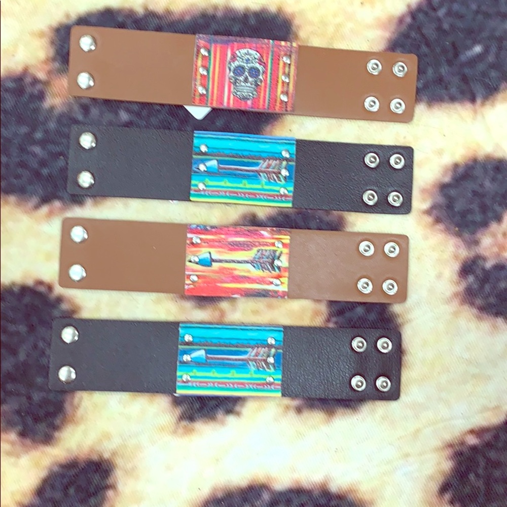 Leather bracelet
